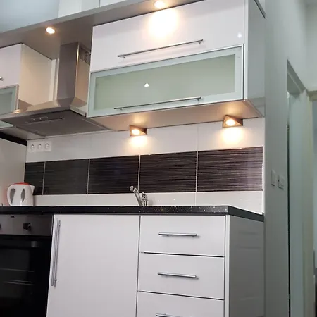 Πανσιόν Toni Design Σπλιτ