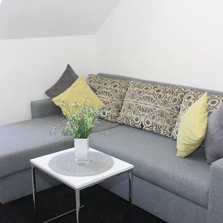 Toni Design Vendégház 4*