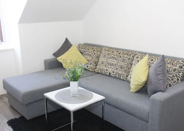 Toni Design Pensionat 4*