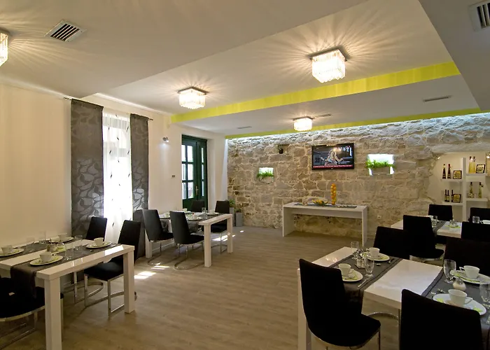Toni Design Pensionat Split