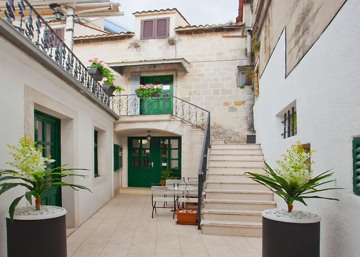 Toni Design Pensionat Split